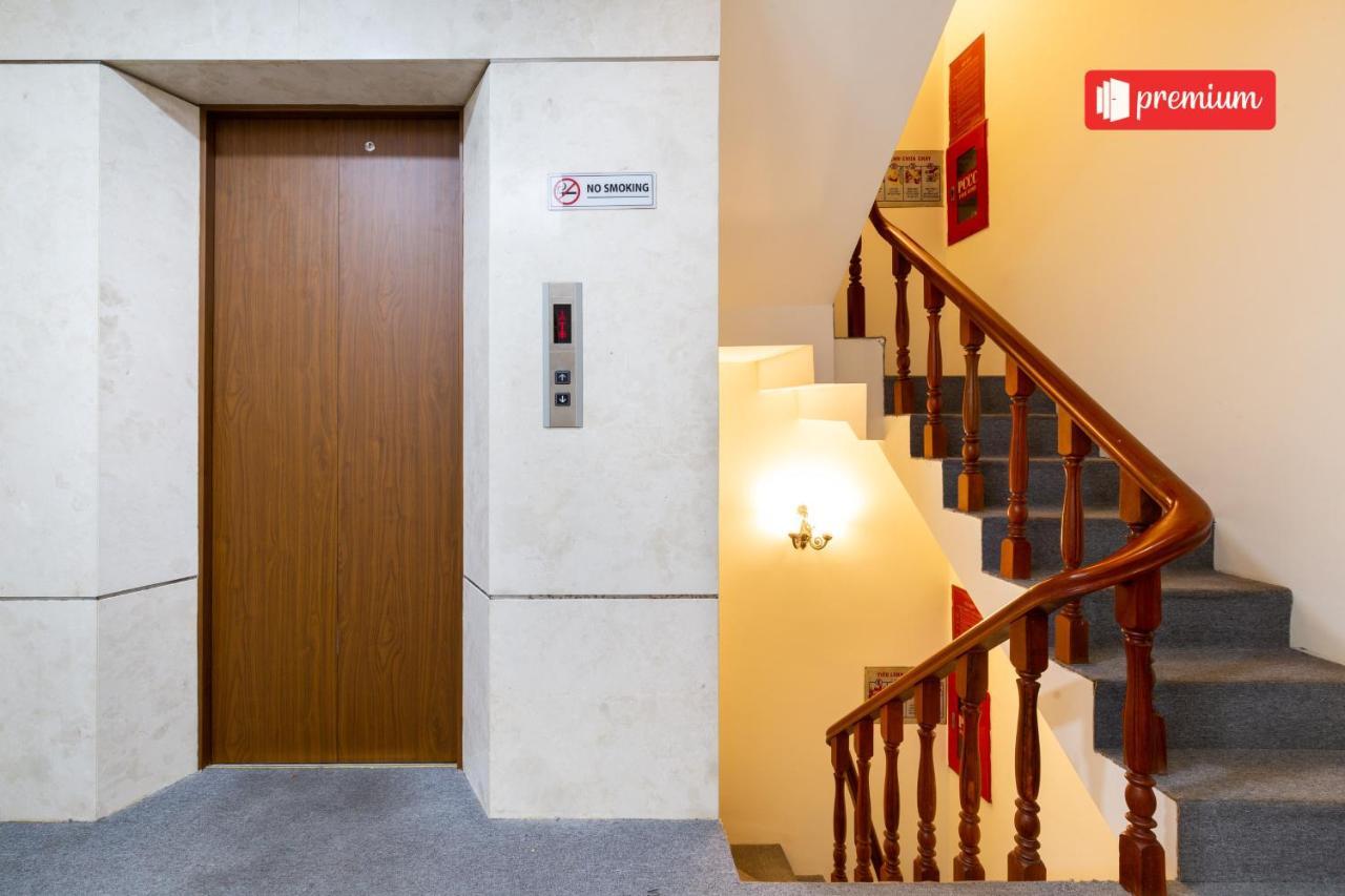הו צ'י מין סיטי Reddoorz Ura Hotel Hung Phuoc 4 מראה חיצוני תמונה